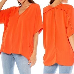 LOVE TOKEN Darren V-Neck Loose Top. Orange. Size 6
